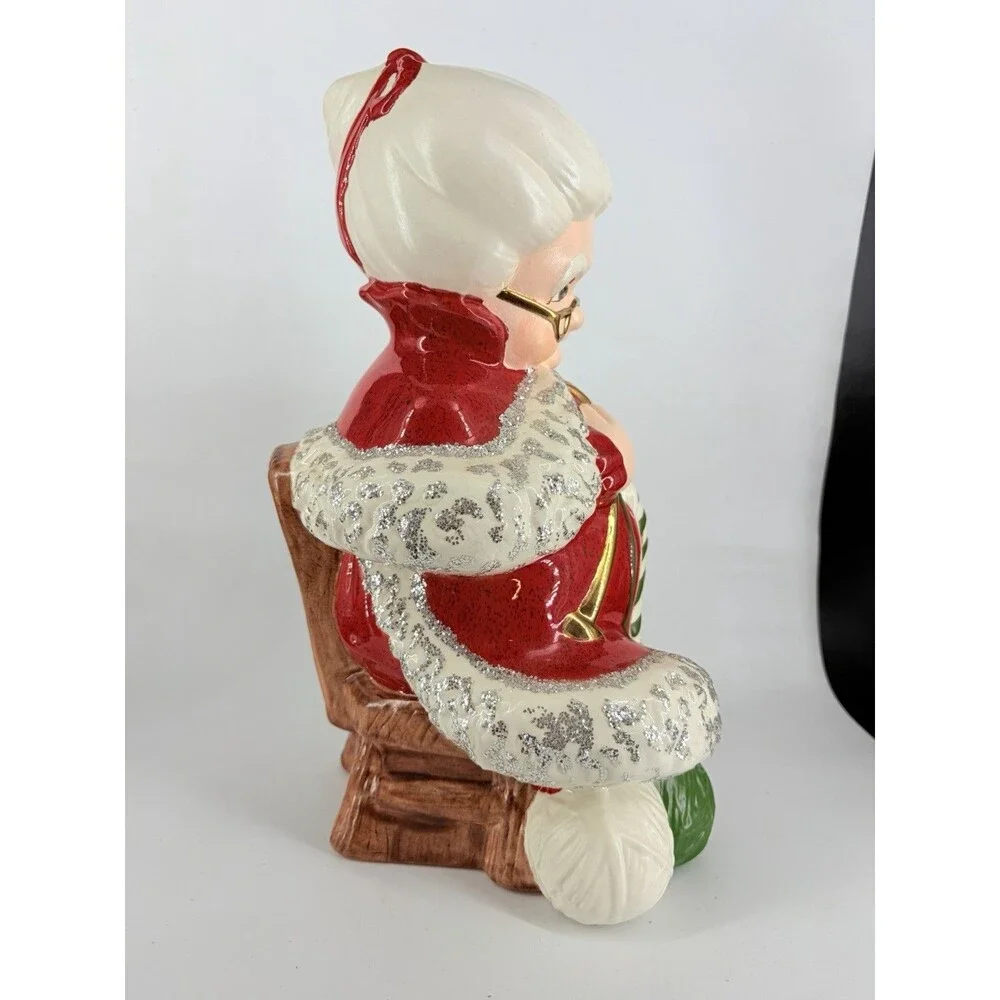 Vtg Atlantic Mold Large Mrs Claus Knit Ceramic Glitter Plastic eyes Christmas